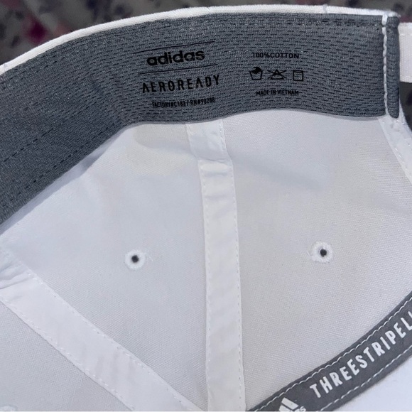 Adidas Aeroready logo Snow White baseball cap hat - Picture 7 of 8